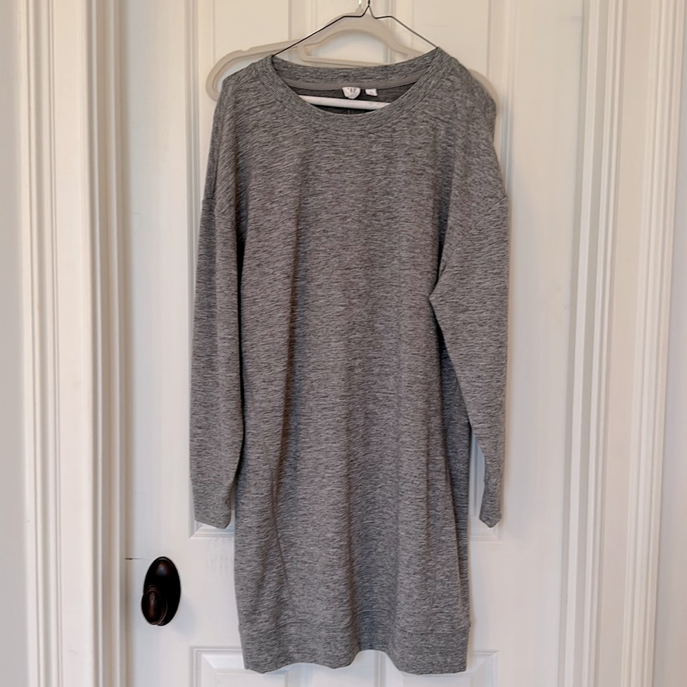 3/$20 Gap gray sweatshirt dress size small